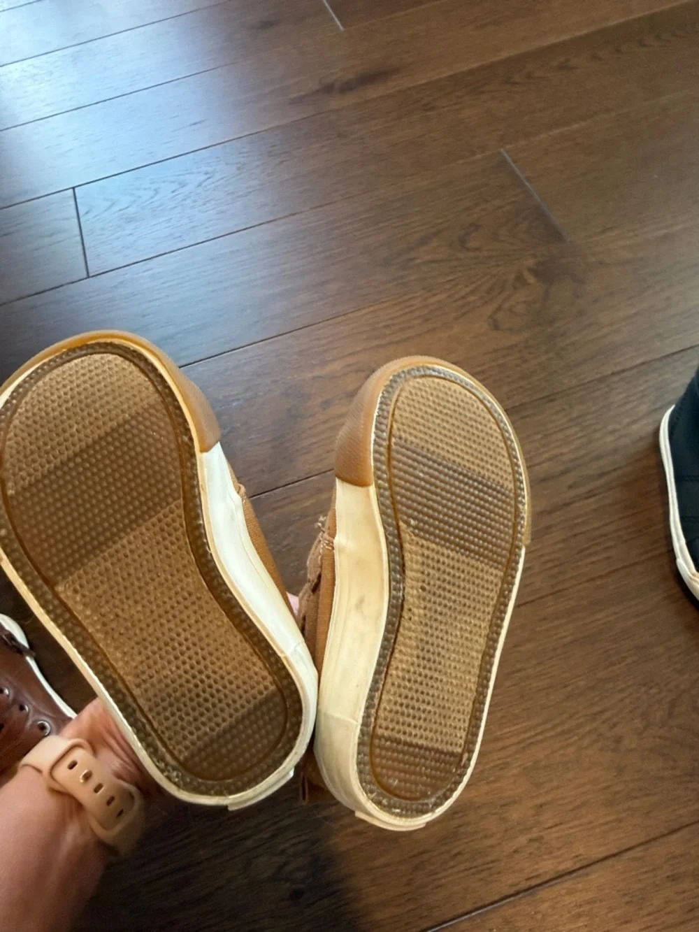Cat & Jack/Old Navy Size 5 Set of 4 - C34-033